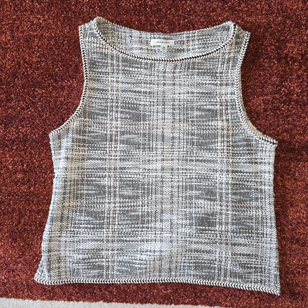 Max Studio Gray and White Boxy Sleeveless Tank Top